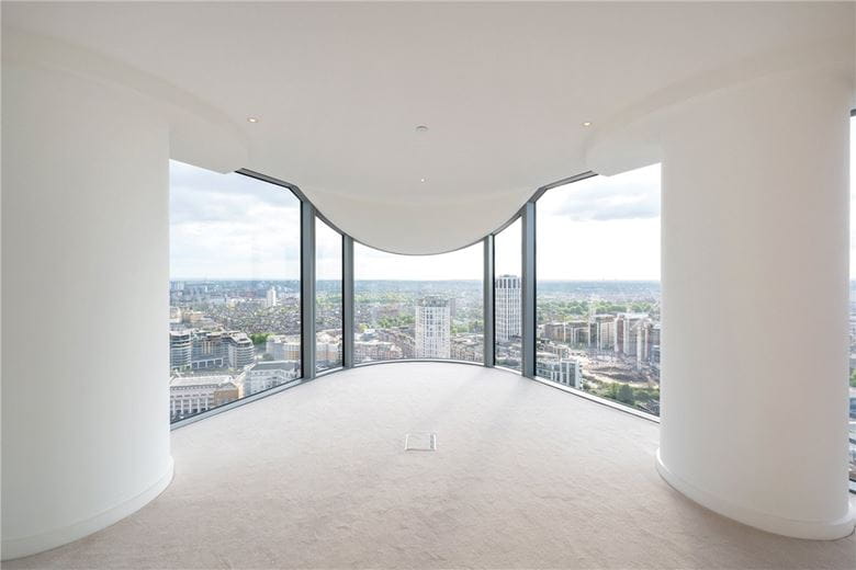 5 bedroom flat, Waterfront Drive, Chelsea Waterfront SW10 - Available