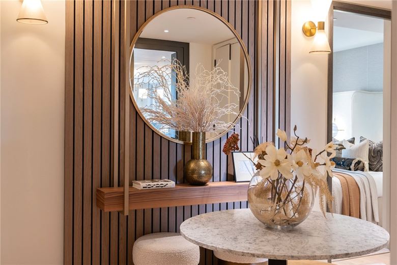 3 bedroom flat, Waterfront Drive, Chelsea Waterfront SW10 - Available