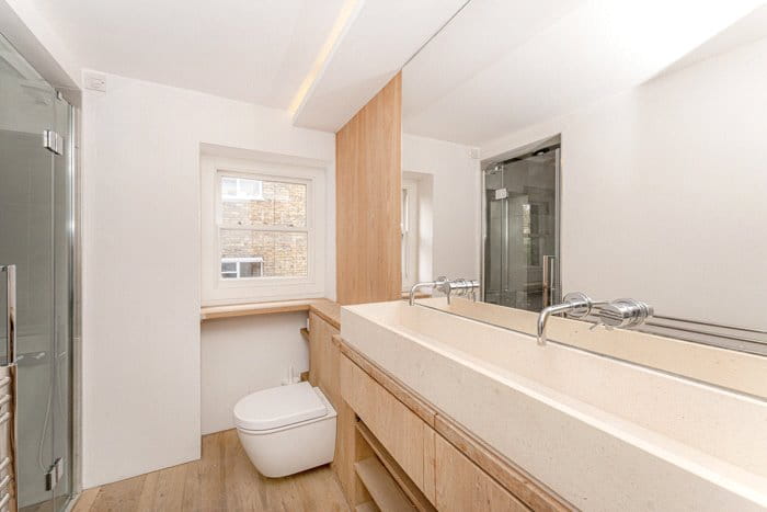 1 bedroom flat, Airlie Gardens, Kensington W8 - Available