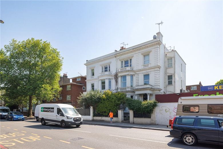 2 bedroom flat, Holland Road, West Kensington W14 - Available
