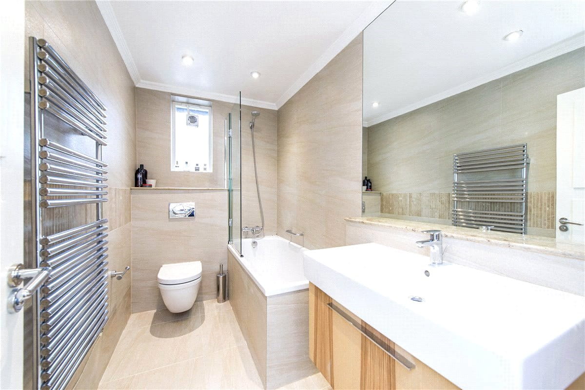3 bedroom flat, Park Mansions, Knightsbridge SW1X - Available