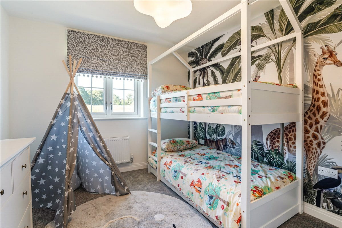 3 bedroom house, New Road, Haddenham CB6 - Available