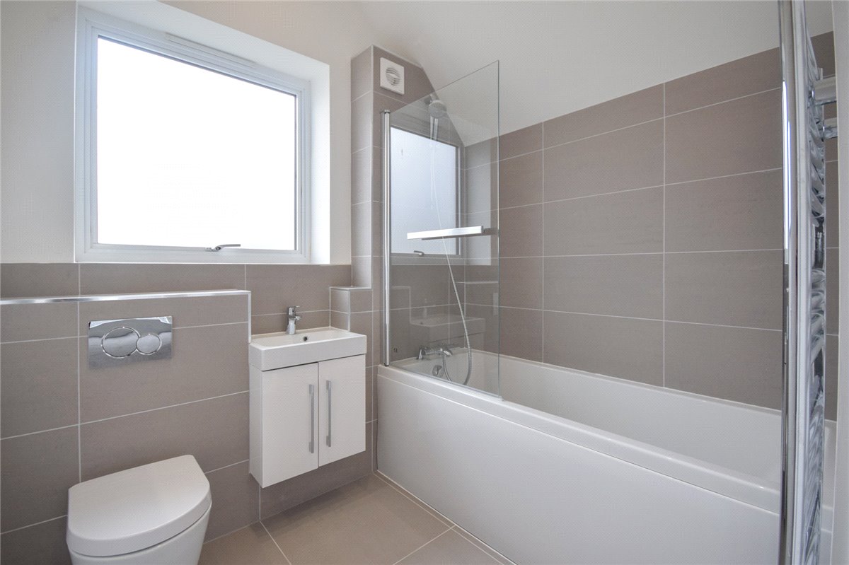 2 bedroom house, Green End Road, Cambridge CB4 - Sold