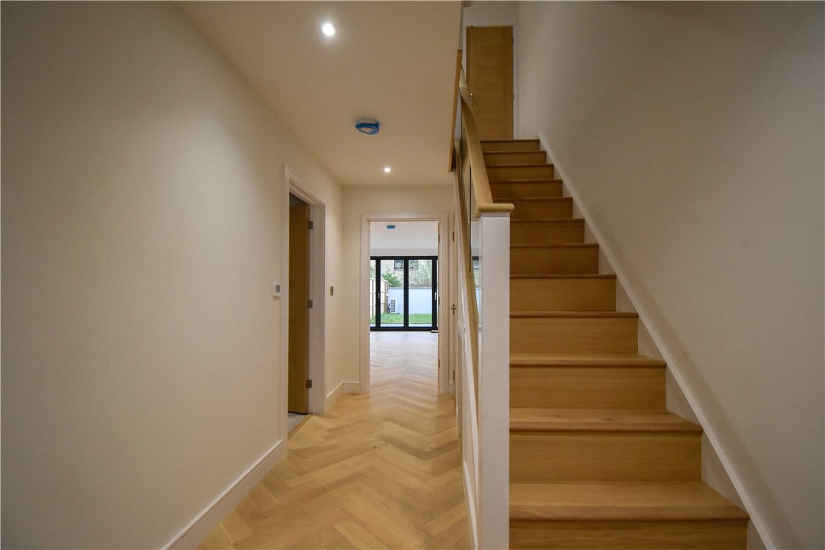 3 bedroom house, High Street, Chesterton CB4 - Available