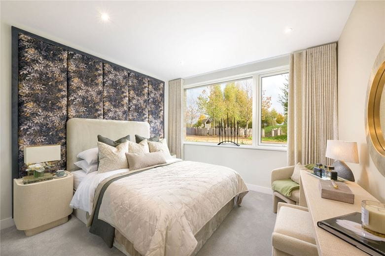 1 bedroom flat, Eddington Avenue, Cambridge CB3 - Available