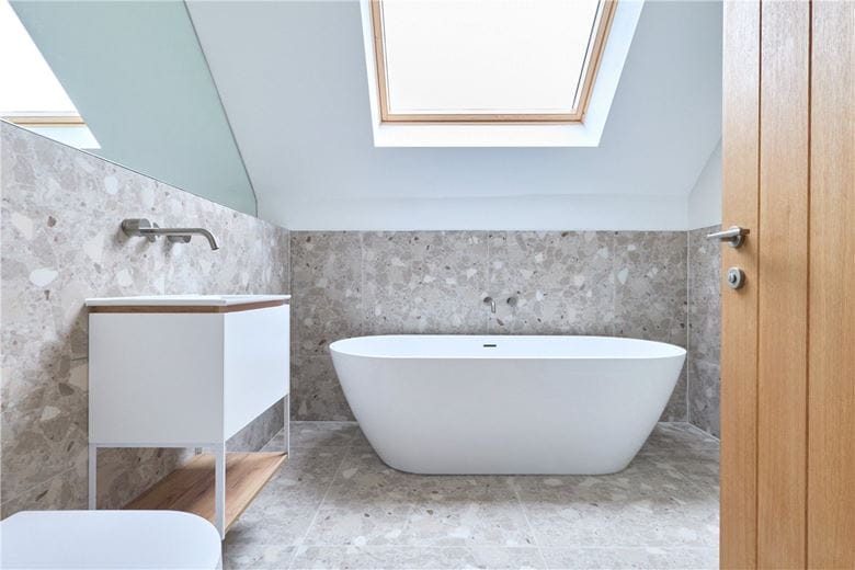 4 bedroom house, Fitzwilliam Road, Off Brooklands Avenue, Cambridge CB2 - Available