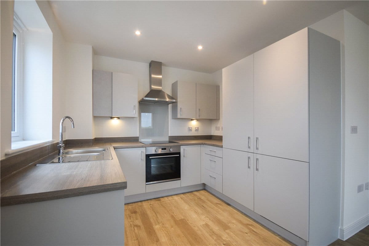 1 bedroom flat, Saffron Way, Cherry Hinton CB1 - Available