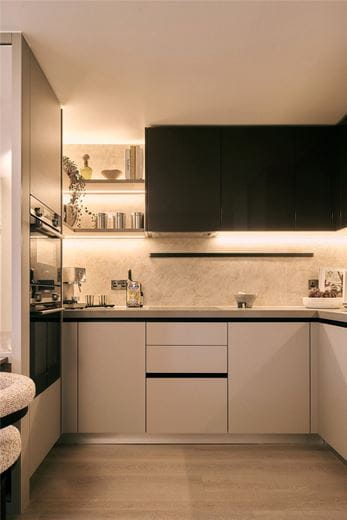 3 bedroom flat, White City Living, 54 Wood Lane W12 - Available