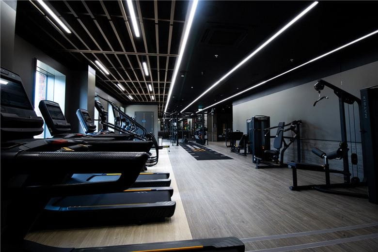 2 bedroom flat, Dutton Street, Manchester M3 - Available