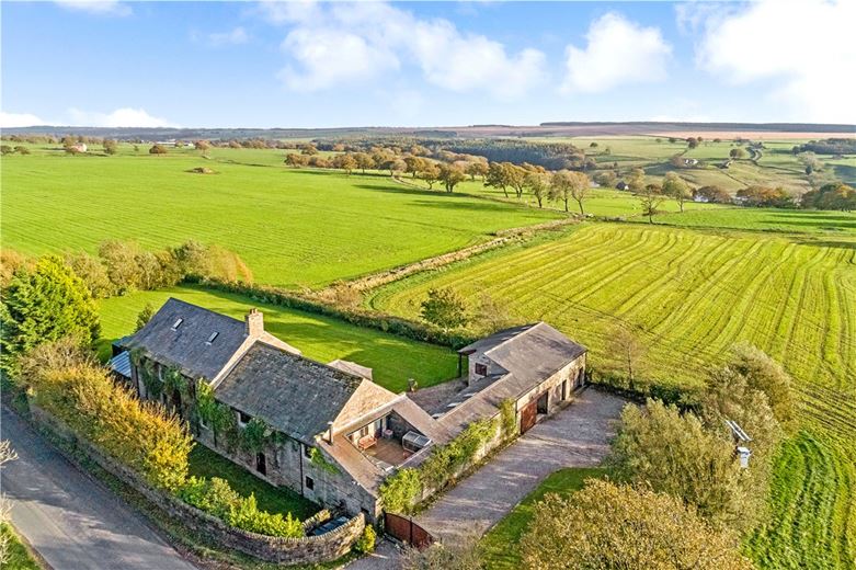 6 bedroom house, Norwood, Near Harrogate HG3 - Available