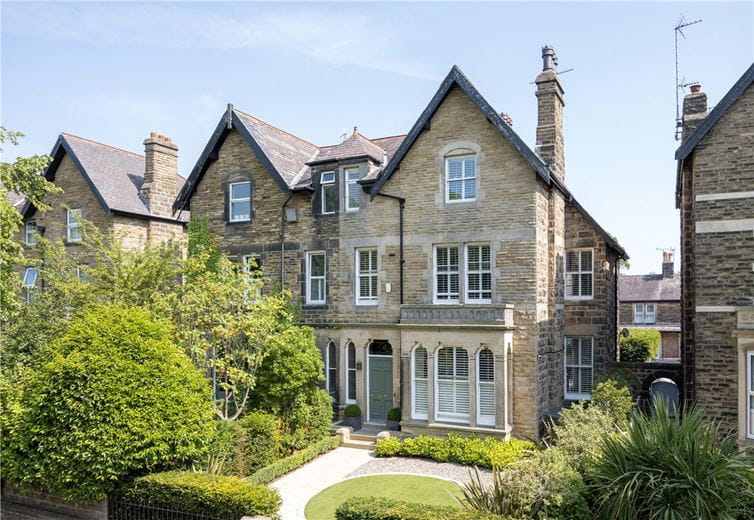 6 bedroom house, Franklin Road, Harrogate HG1 - Sold