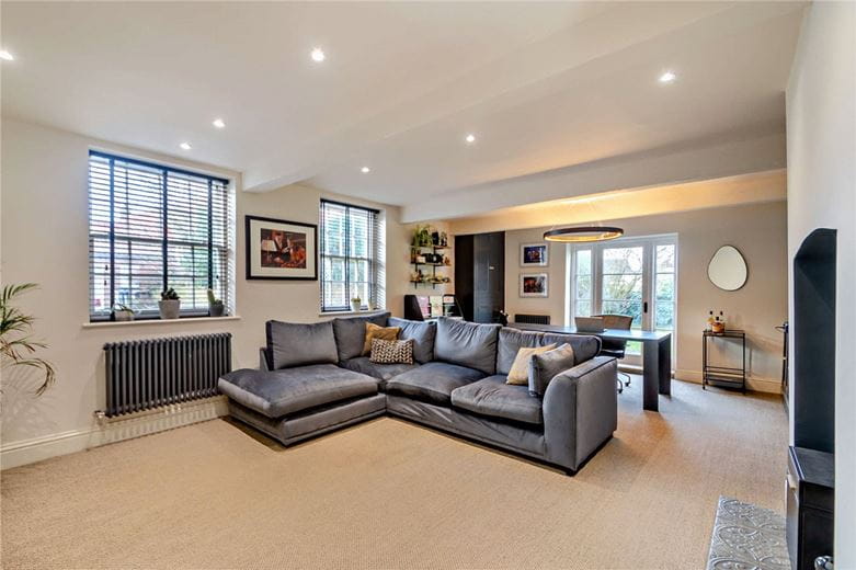 5 bedroom house, Flaxby, Near Knaresborough HG5 - Sold