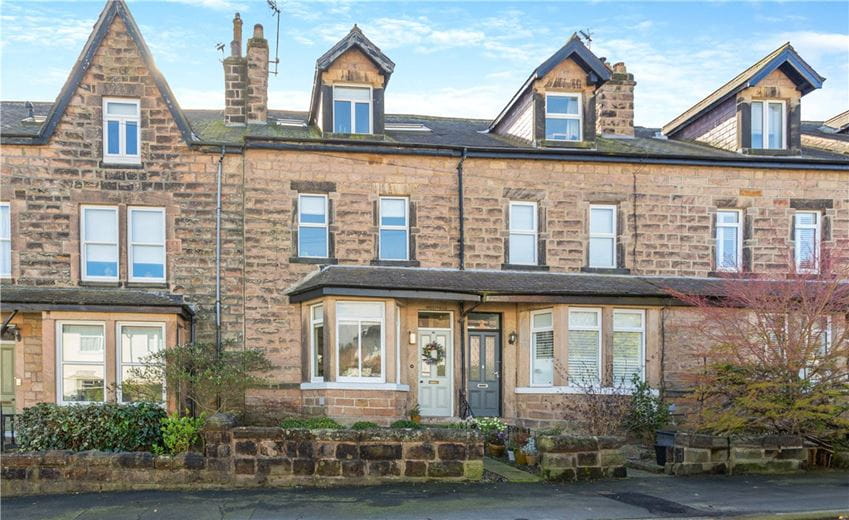 4 bedroom house, West Cliffe Terrace, Harrogate HG2 - Sold