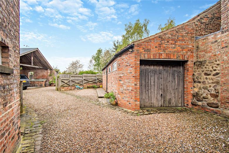 4 bedroom house, Marston Road, Tockwith YO26 - Sold