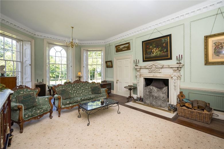  House, Wadworth, Doncaster DN11 - Available