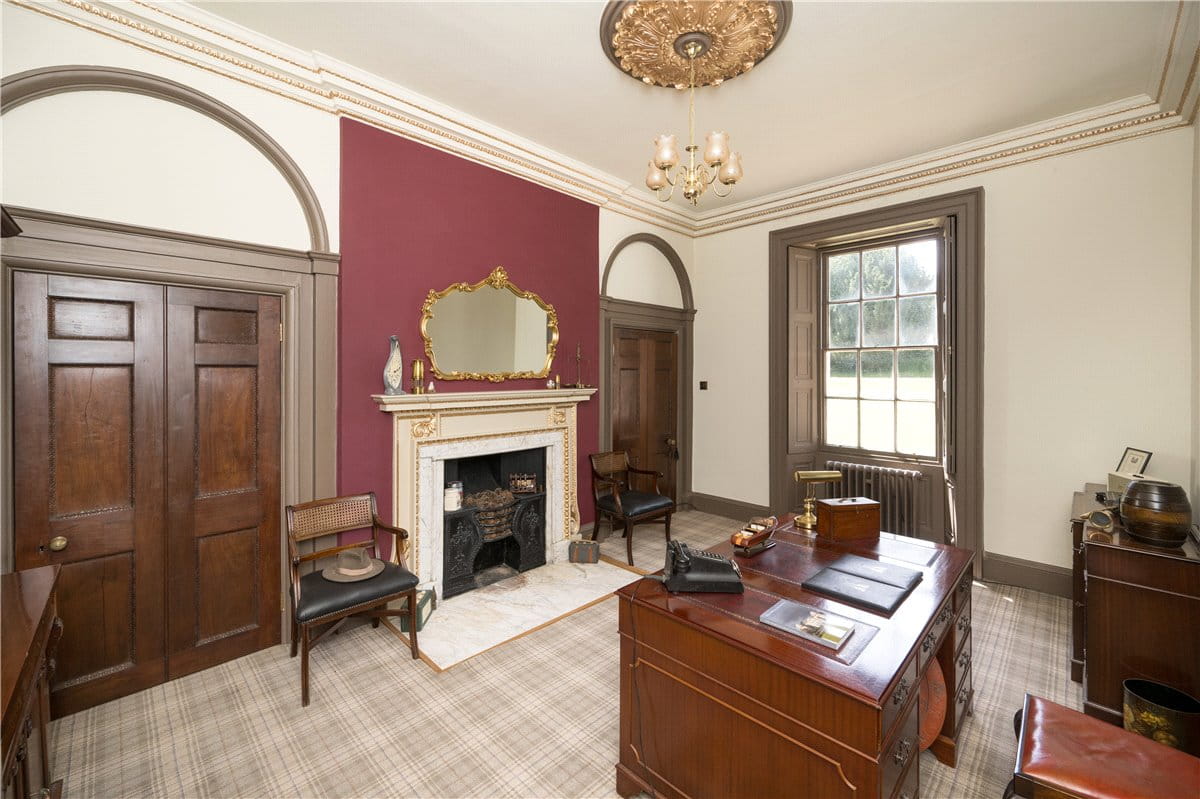  House, Wadworth, Doncaster DN11 - Available