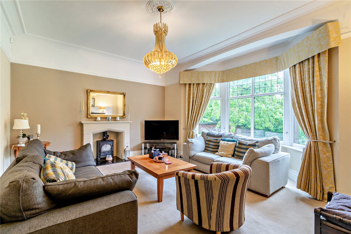 5 bedroom house, Rossett Green Lane, Harrogate HG2 - Sold
