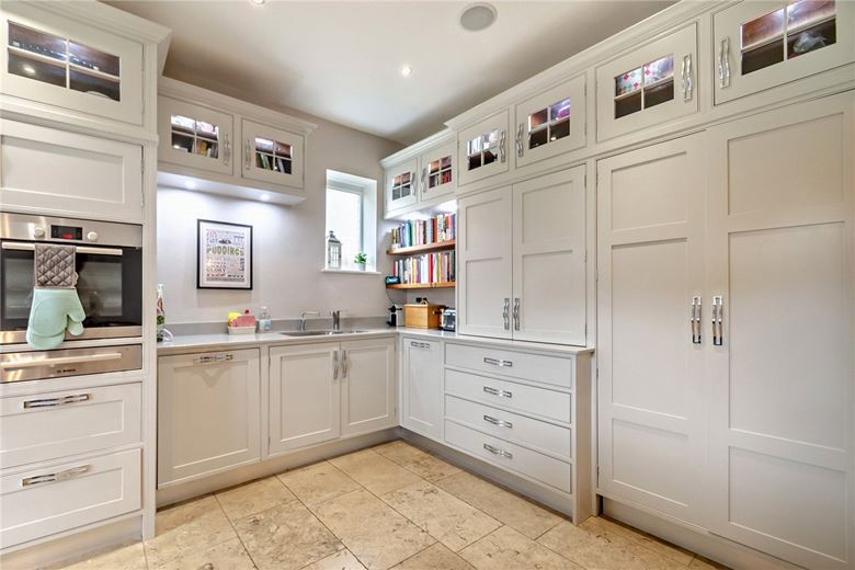 5 bedroom house, Rossett Green Lane, Harrogate HG2 - Sold