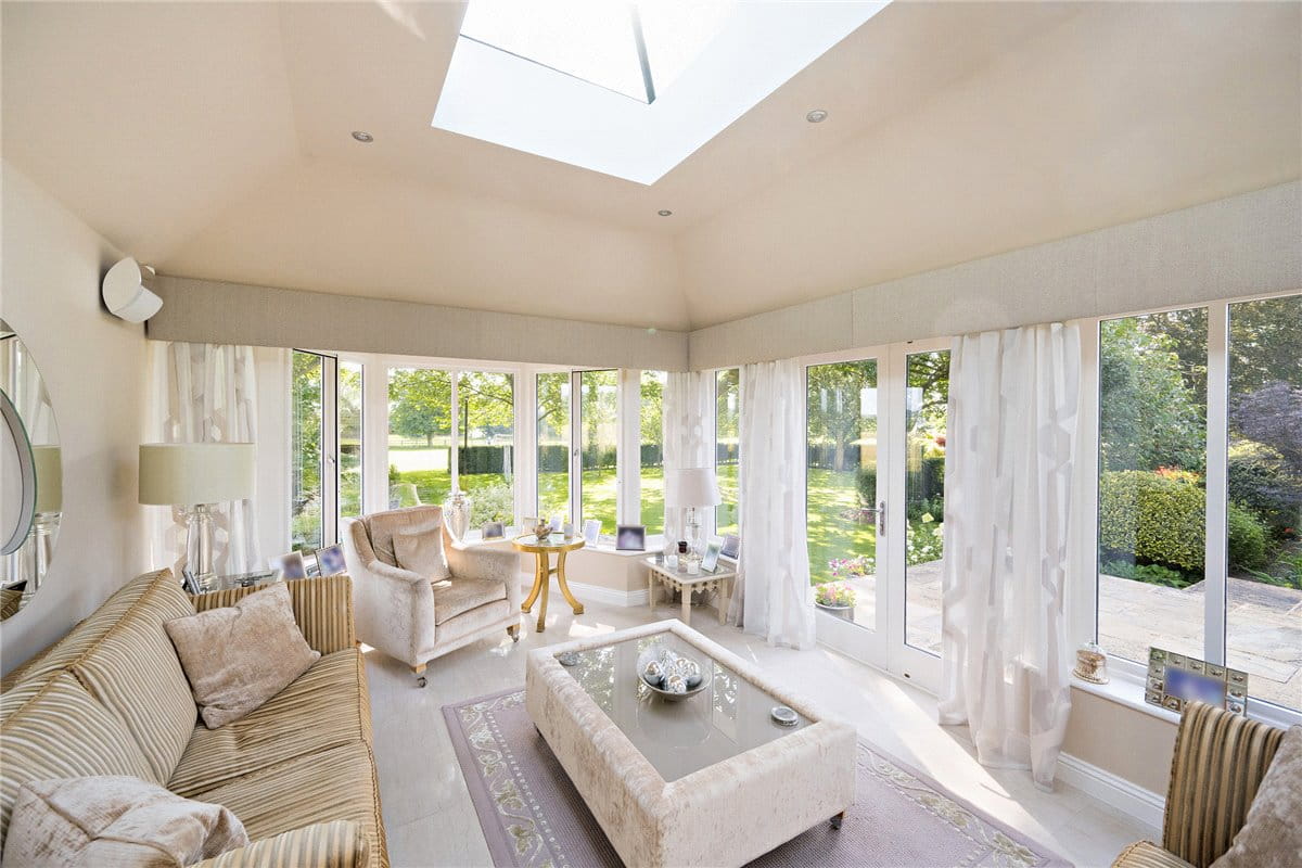 4 bedroom house, Woodgate Lane, Weeton LS17 - Available