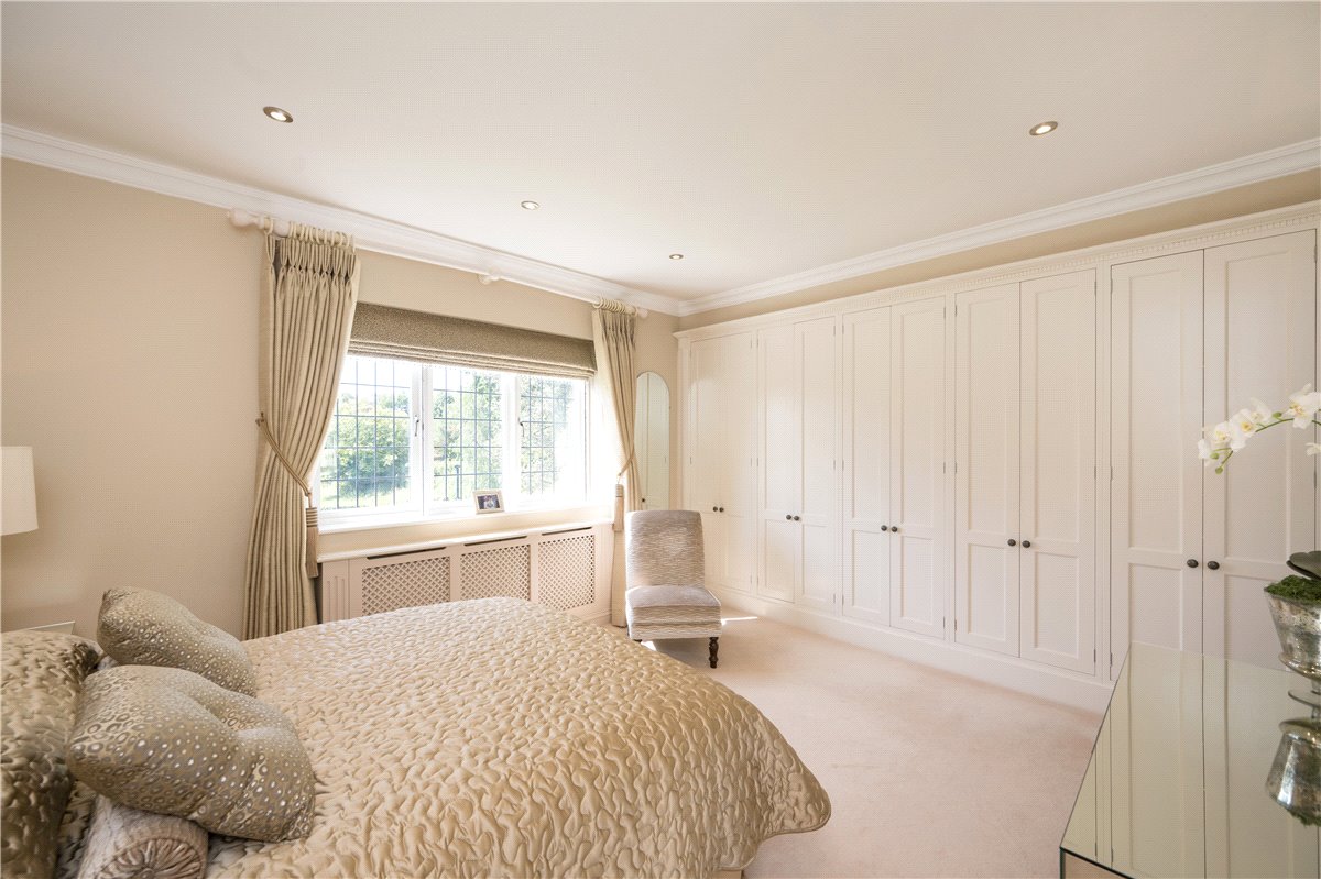 4 bedroom house, Woodgate Lane, Weeton LS17 - Available