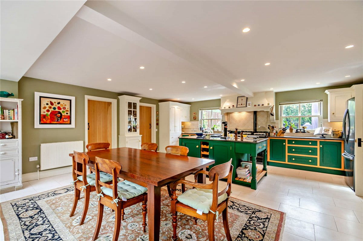 5 bedroom house, Shaw Lane, Farnham HG5 - Sold