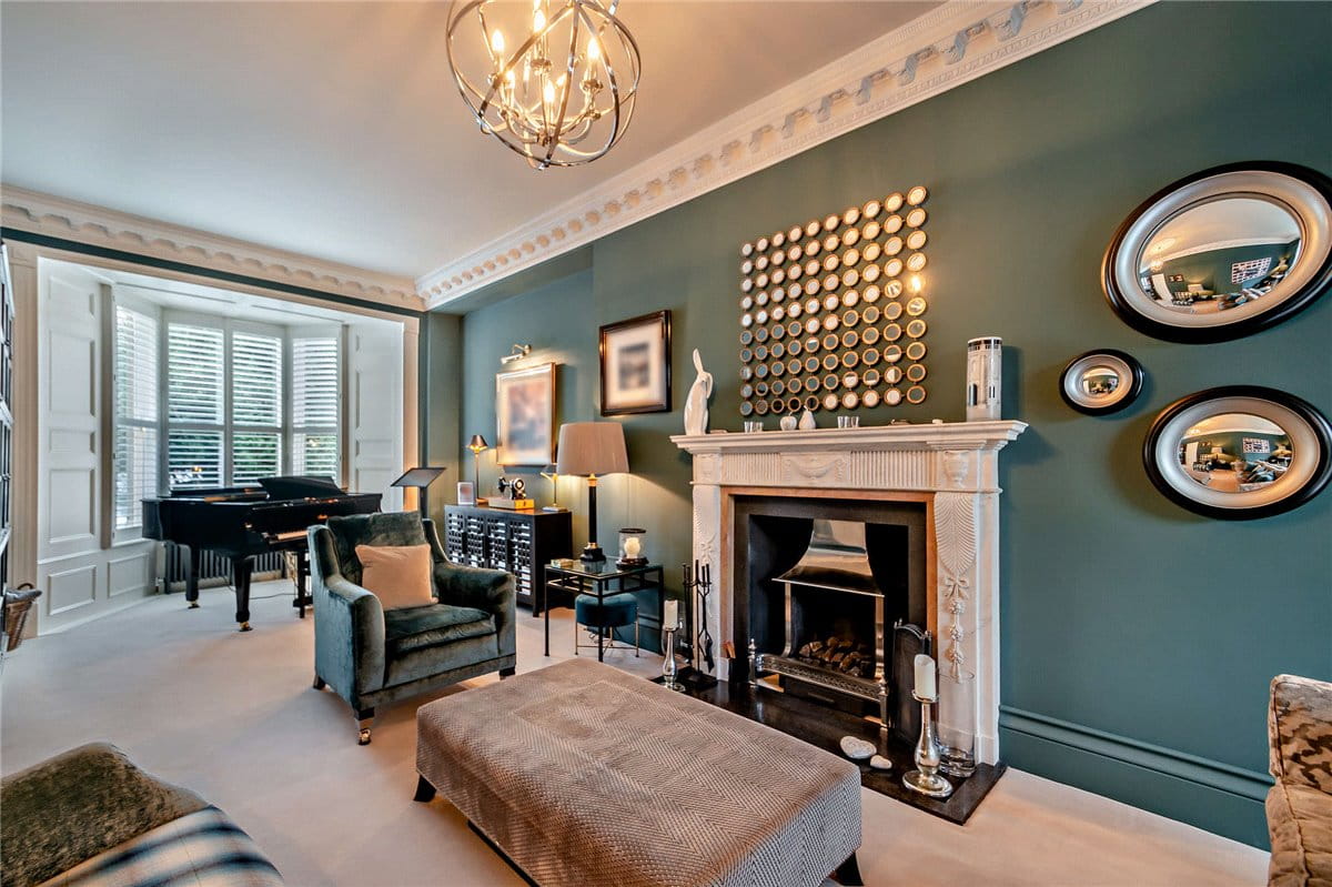 5 bedroom house, Queen Parade, Harrogate HG1 - Sold