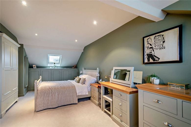 5 bedroom house, Queen Parade, Harrogate HG1 - Sold