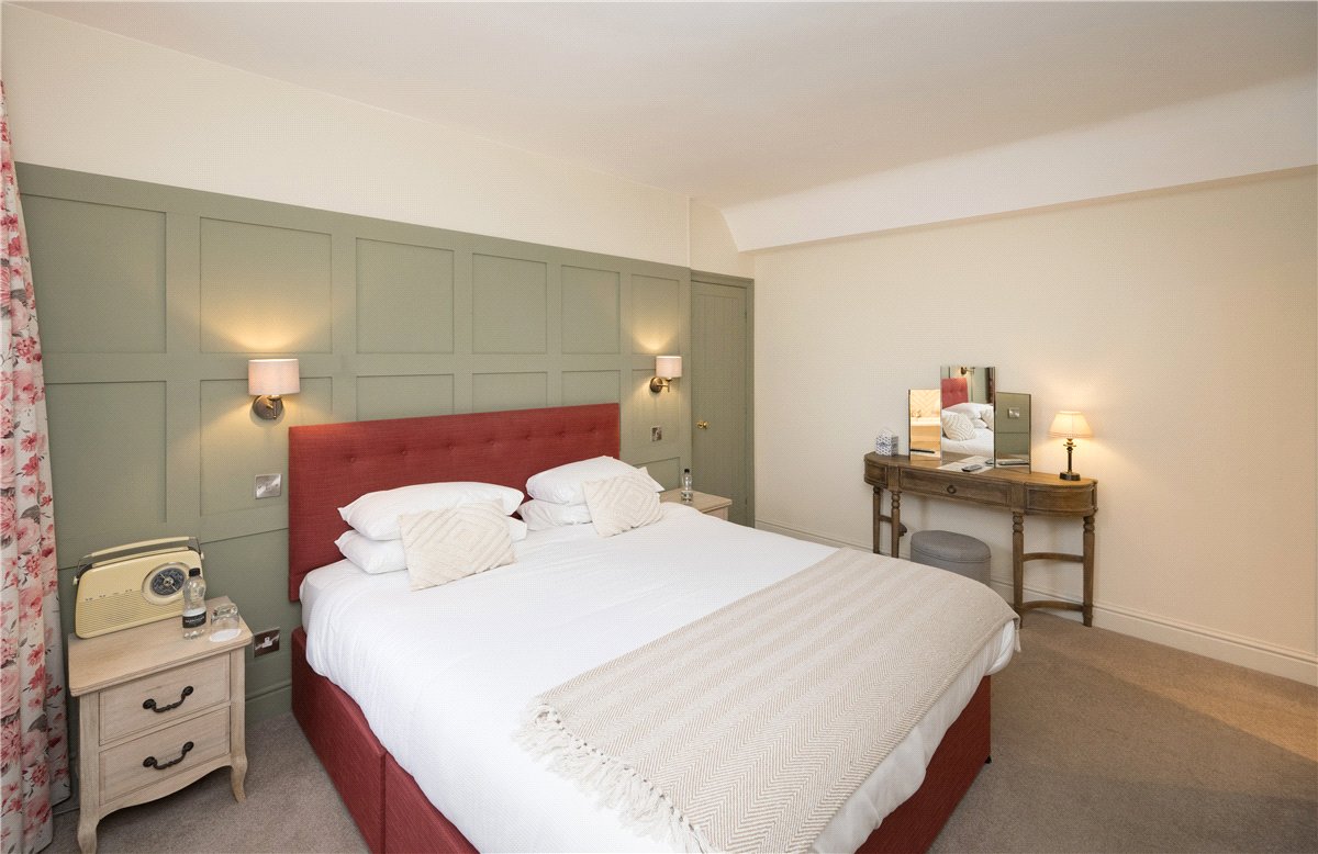 23 bedroom , The Boar's Head Hotel & Birchwood House Annexe, Ripley HG3 - Available