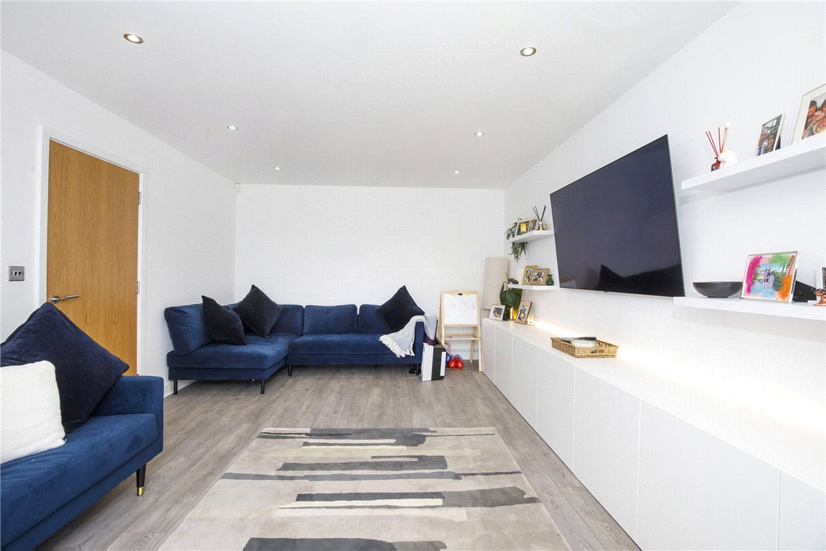 5 bedroom house, Hughlings Close, Green Hammerton YO26 - Available