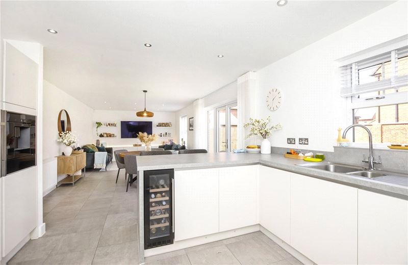 5 bedroom house, Hughlings Close, Green Hammerton YO26 - Available