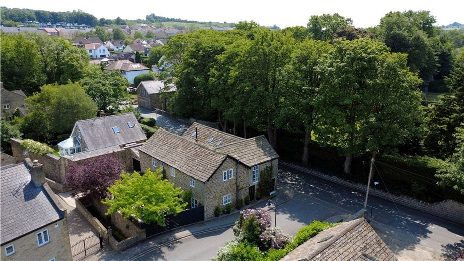 4 bedroom house, Main Street, Pannal HG3 - Available