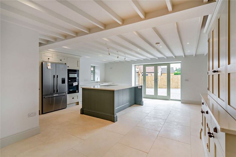 5 bedroom house, Back Lane, Rainton YO7 - Available