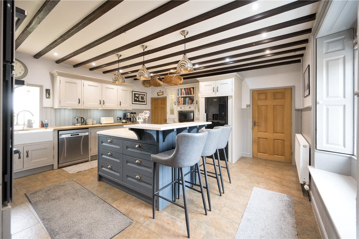 4 bedroom house, Follifoot Lane, Kirkby Overblow HG3 - Available