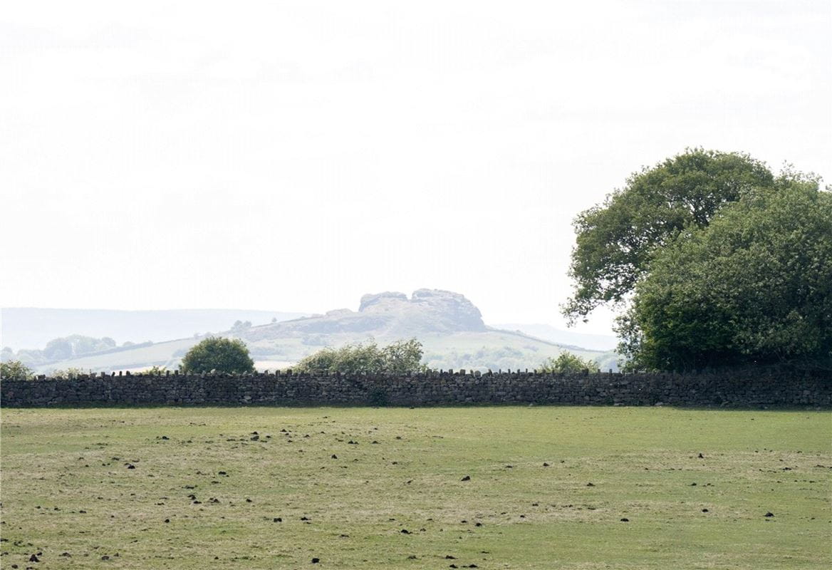 4 bedroom house, Follifoot Lane, Kirkby Overblow HG3 - Available