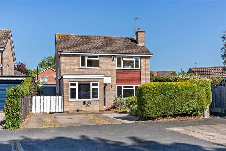 4 bedroom house, Birkdale Avenue, Knaresborough HG5 - Sold STC