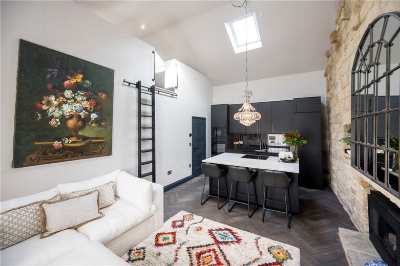  bedroom flat, West Park, Harrogate HG1 - Available