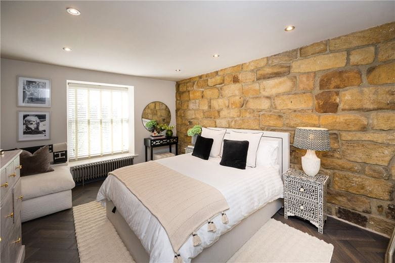  bedroom flat, West Park, Harrogate HG1 - Available