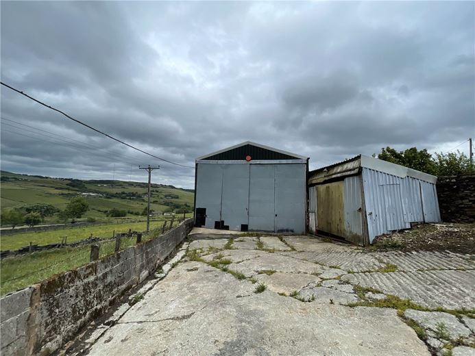  Farm, Slaithwaite, Huddersfield HD7 - Available