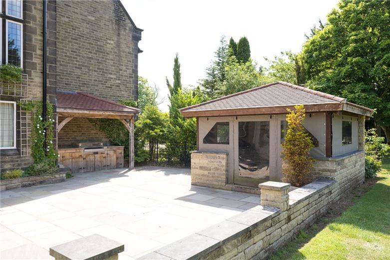 6 bedroom house, Moor Lane, Burley in Wharfedale LS29 - Sold STC