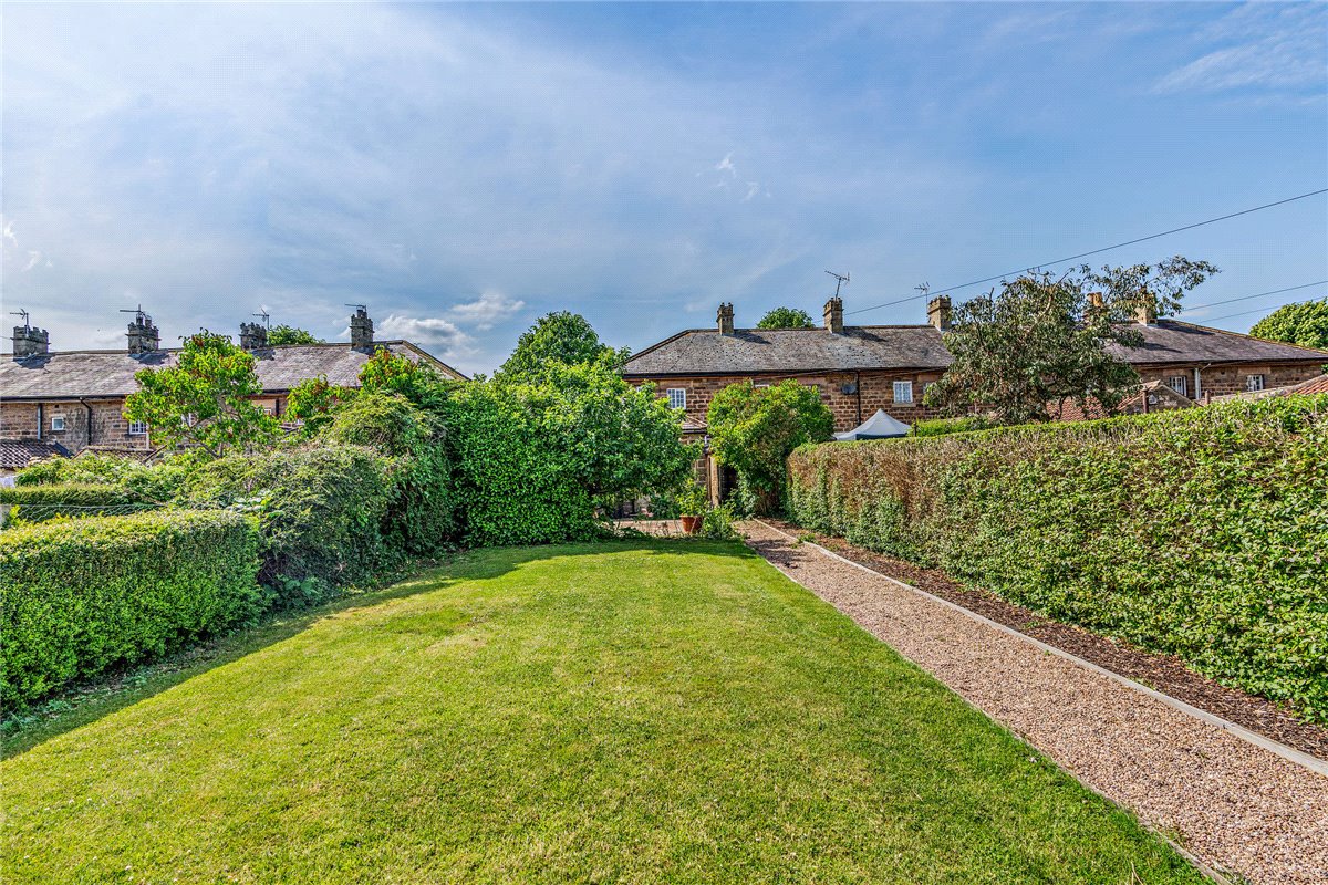 2 bedroom house, Main Street, Ripley HG3 - Sold