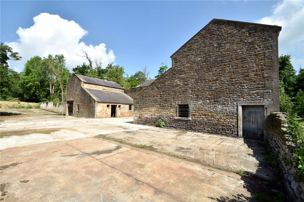  bedroom house, Knowles Brow, Hurst Green BB7 - Sold STC