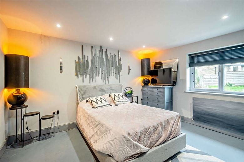 6 bedroom house, Calcutt, Near Knaresborough HG5 - Available