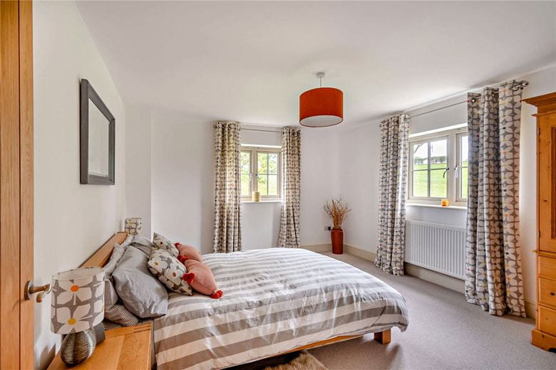 5 bedroom house, Main Street, Kirkby Malzeard HG4 - Available