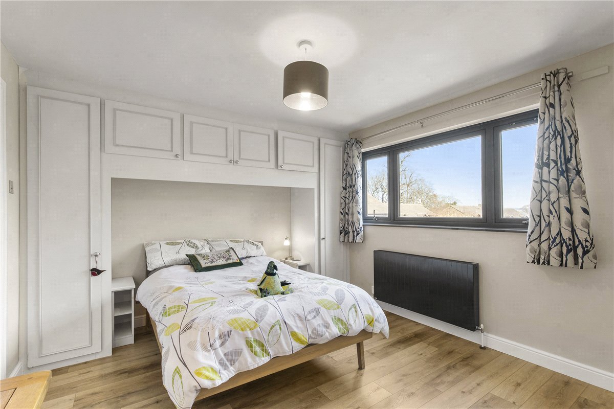 5 bedroom house, Oaklands, Westwood Drive LS29 - Available