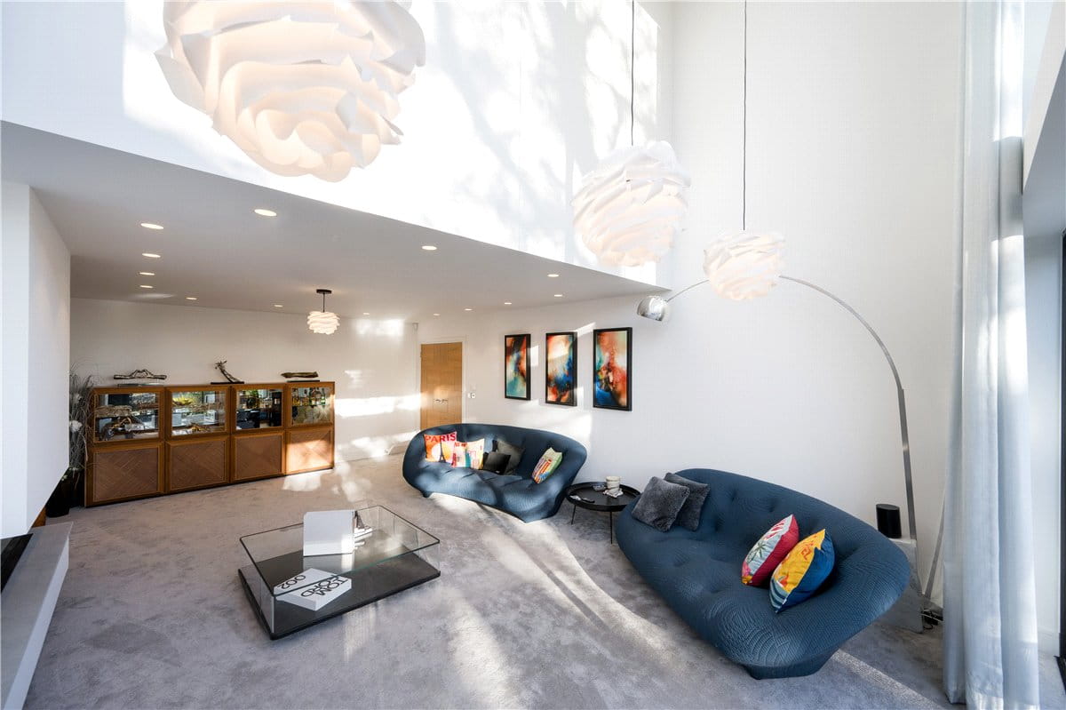 4 bedroom house, Rossett Green Lane, Harrogate HG2 - Available