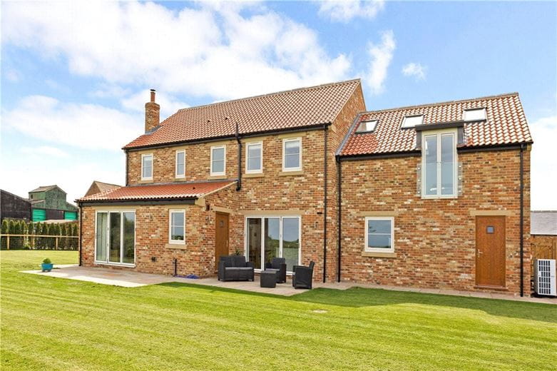 4 bedroom house, Marton Meadow, Marton le Moor HG4 - Available