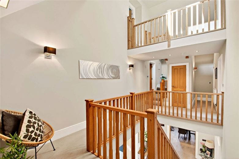 5 bedroom house, Sussex Avenue, Harrogate HG1 - Available