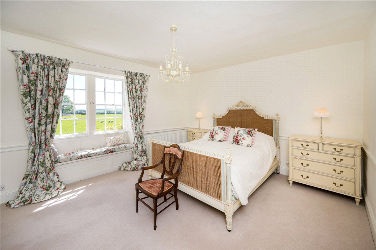 3 bedroom house, Calton, Near Skipton BD23 - Available