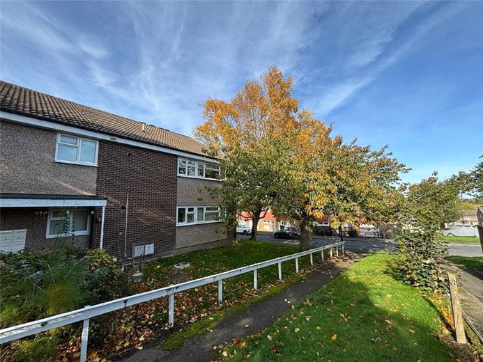 1 bedroom flat, Lichfield Grove, Harrogate HG3 - Available