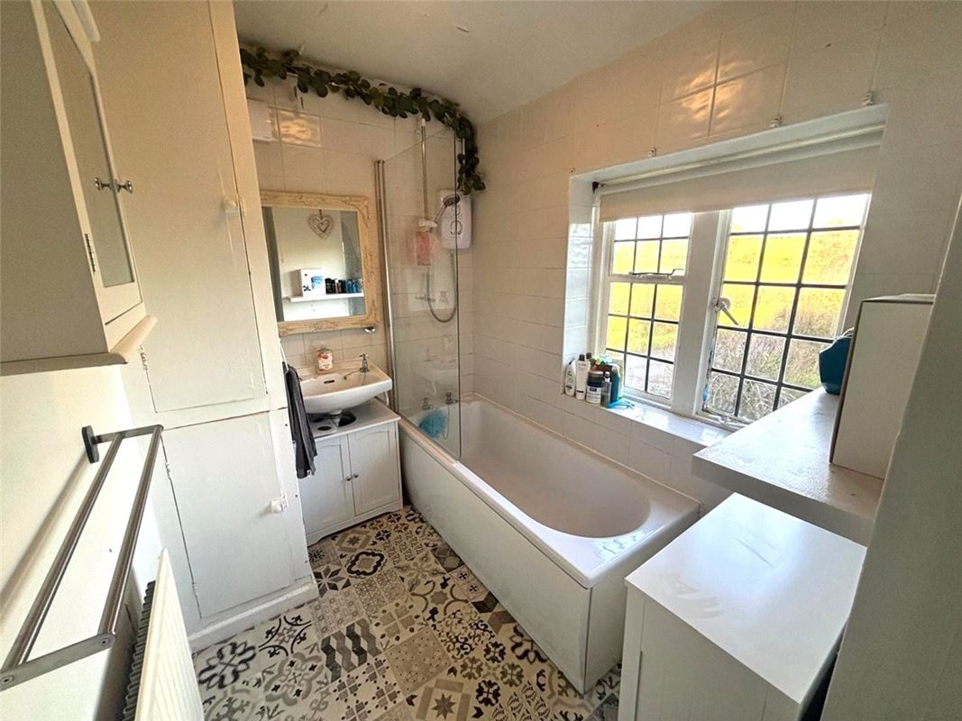 3 bedroom cottage, White Quarry Cottage, Chantry Lane LS24